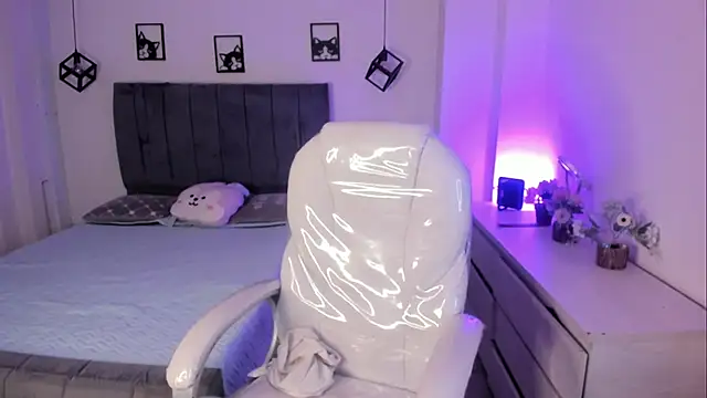 Snapshot of Beck_jones chatting on 21, 10, 2025 Beck jones online show from 21, 10, 2025