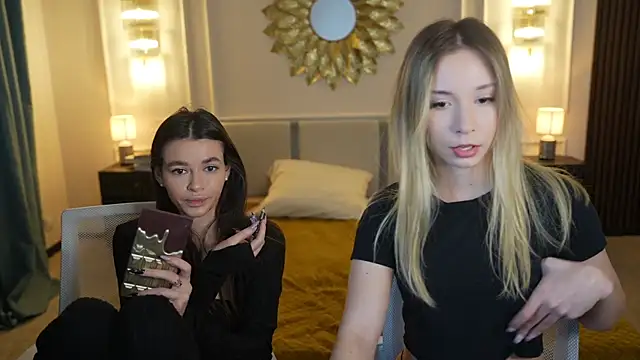 Snapshot of Gabriella054 chatting on 20, 3, 2025 Gabriella054 online show from 20, 3, 2025