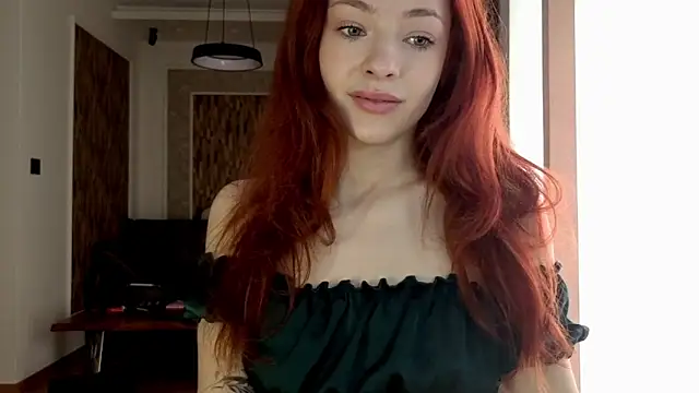 MiaRouge online show from 17, 3, 2026