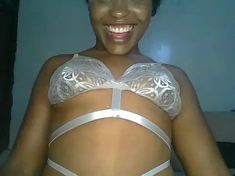 Snapshot of Candykitten chatting on 12, 3, 2026 Candykitten online show from 12, 3, 2026