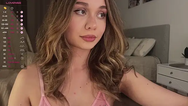 diaanona online show from 24, 9, 2025