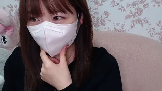 Snapshot of mei_hosina chatting on 19, 10, 2025 mei hosina online show from 19, 10, 2025