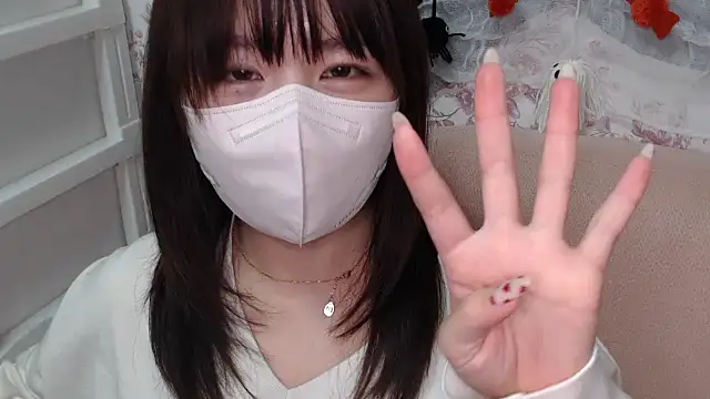 Snapshot of mei_hosina chatting on 28, 10, 2025 mei hosina online show from 28, 10, 2025