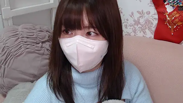 Snapshot of mei_hosina chatting on 18, 11, 2025 mei hosina online show from 18, 11, 2025