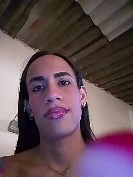 Snapshot of AlexaWarner chatting on 21, 11, 2025 AlexaWarner online show from 21, 11, 2025