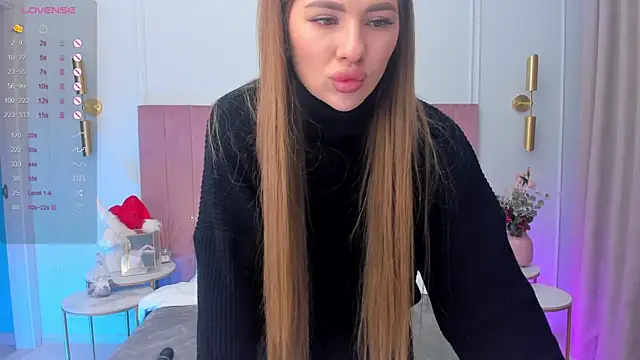 Snapshot of MilaVoxx chatting on 8, 12, 2024 MilaVoxx online show from 8, 12, 2024