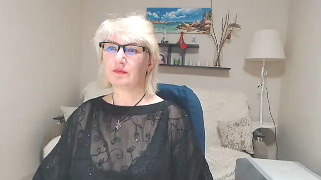 Snapshot of FleurMays chatting on 19, 1, 2025 FleurMays online show from 19, 1, 2025