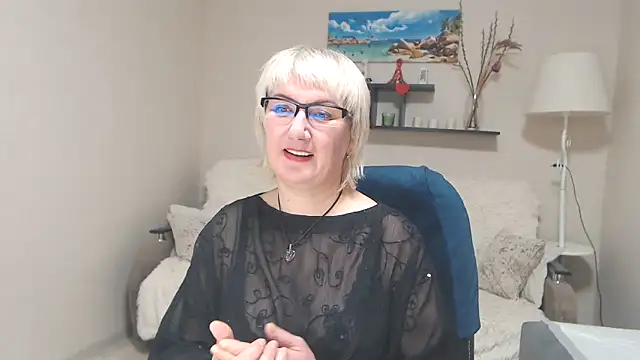 Snapshot of FleurMays chatting on 25, 1, 2025 FleurMays online show from 25, 1, 2025