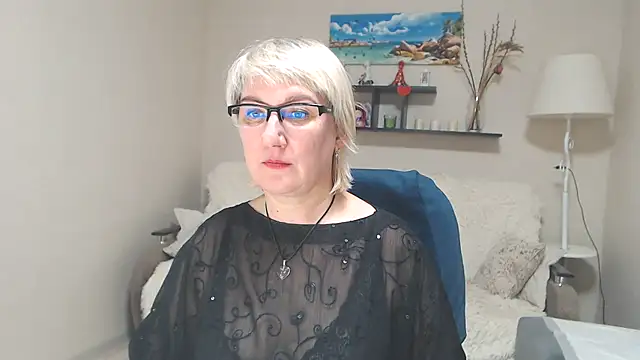 Snapshot of FleurMays chatting on 25, 1, 2025 FleurMays online show from 25, 1, 2025