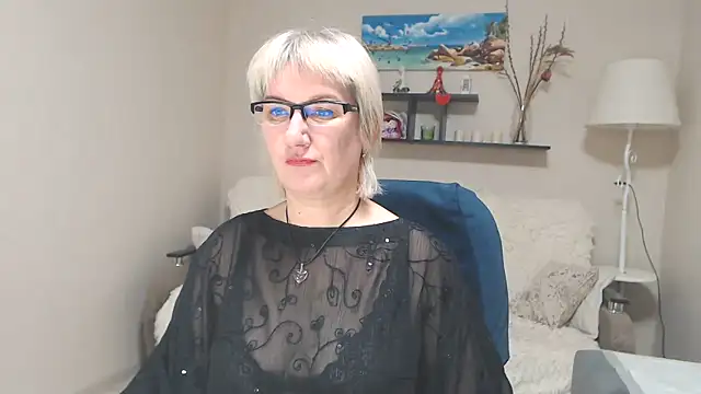 Snapshot of FleurMays chatting on 26, 1, 2025 FleurMays online show from 26, 1, 2025