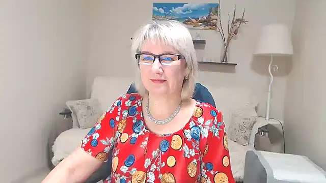 Snapshot of FleurMays chatting on 13, 2, 2025 FleurMays online show from 13, 2, 2025