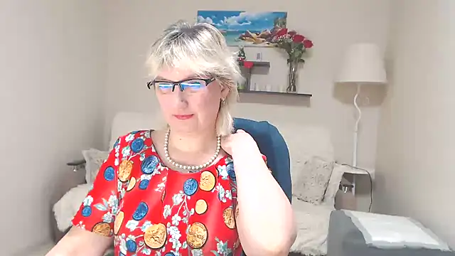 Snapshot of FleurMays chatting on 20, 3, 2025 FleurMays online show from 20, 3, 2025