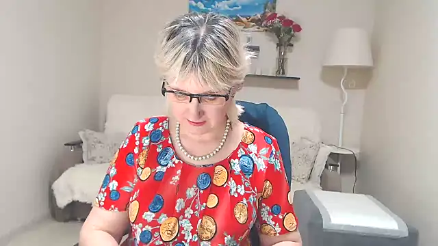 Snapshot of FleurMays chatting on 20, 3, 2025 FleurMays online show from 20, 3, 2025