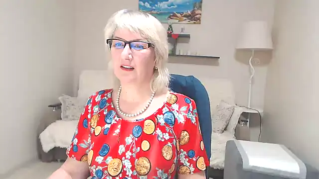 Snapshot of FleurMays chatting on 21, 3, 2025 FleurMays online show from 21, 3, 2025