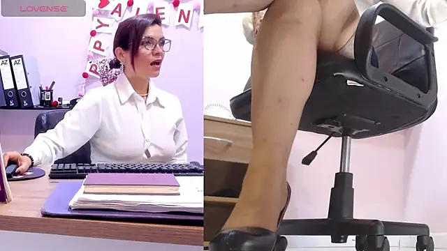 Milenahot 69  online show from 10, 2, 2025