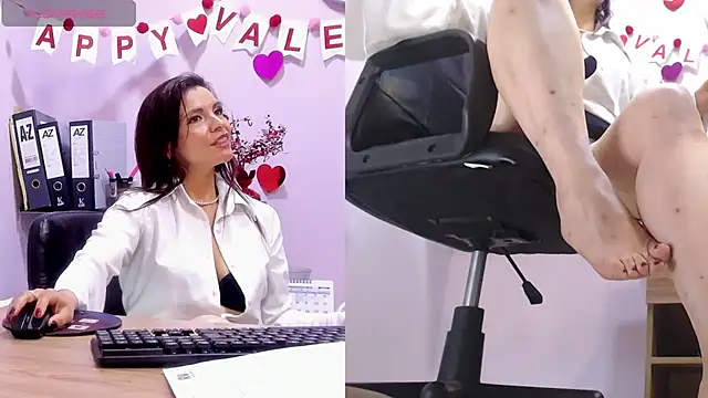 Milenahot 69  online show from 17, 2, 2025