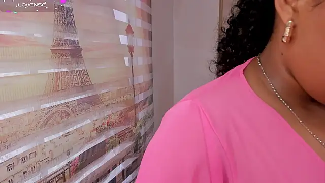 Leah Sweetie online show from 4, 2, 2025