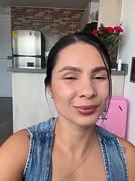 SofiaG  online show from 10, 11, 2025