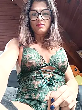 Snapshot of Cassia_Stars chatting on 8, 10, 2025 Cassia Stars online show from 8, 10, 2025