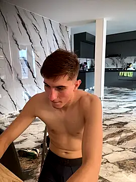 Snapshot of oliver_Lz chatting on 10, 11, 2025 oliver Lz online show from 10, 11, 2025