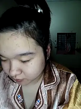 Snapshot of Thomgdee chatting on 14, 10, 2025 Thomgdee online show from 14, 10, 2025