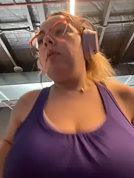 brooklynivy online show from 29, 10, 2025