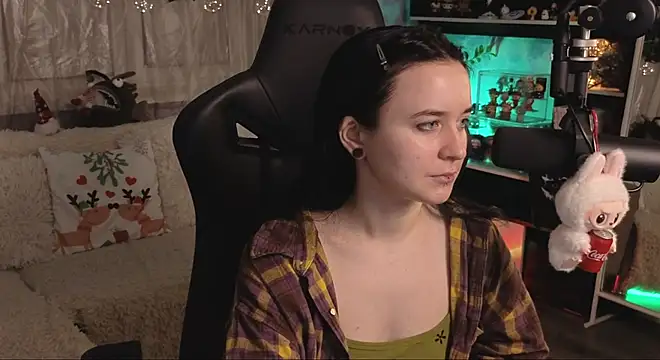 KiraLiLime online show from 6, 1, 2026