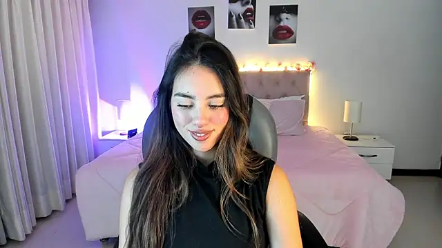  Charlotte evans 1 online show from 8, 11, 2025