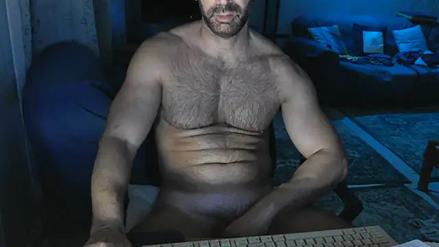 Snapshot of TebaldHot chatting on 15, 9, 2025 TebaldHot online show from 15, 9, 2025