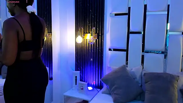 mia schwarz online show from 28, 10, 2025