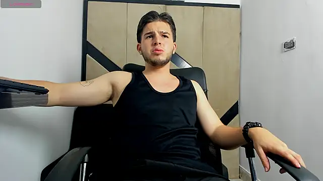 danielclarton1 online show from 31, 1, 2025