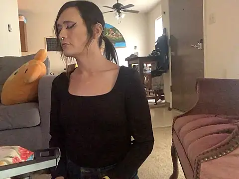 Snapshot of -Purah- chatting on 15, 2, 2025 -Purah- online show from 15, 2, 2025