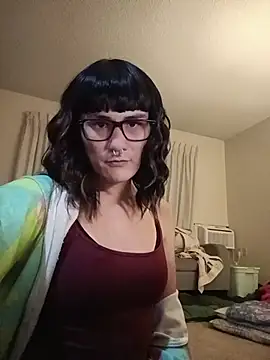 Snapshot of -Purah- chatting on 23, 11, 2025 -Purah- online show from 23, 11, 2025