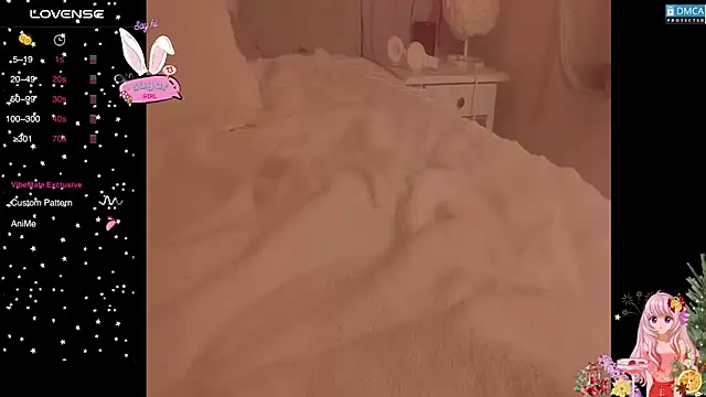 Snapshot of Blondecandie chatting on 5, 3, 2026 Blondecandie online show from 5, 3, 2026