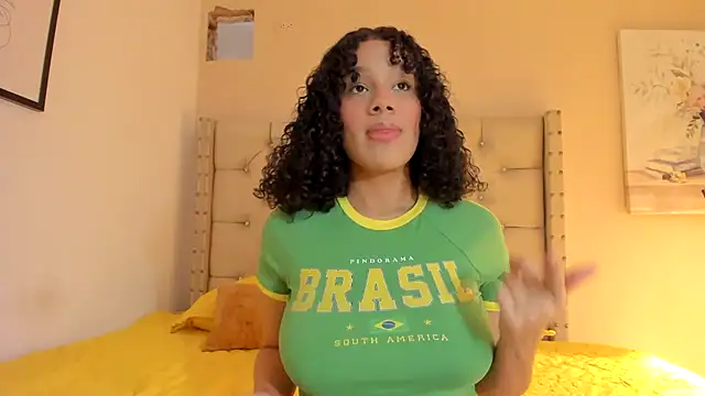 vanesasexyhot21 online show from 5, 2, 2026