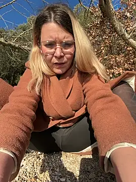 EmyLana online show from 13, 3, 2026