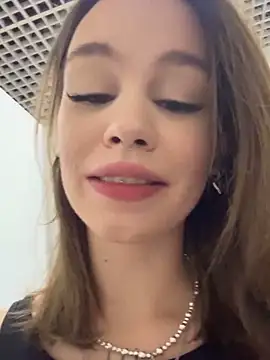 Snapshot of Street_young chatting on 20, 3, 2025 Street young online show from 20, 3, 2025