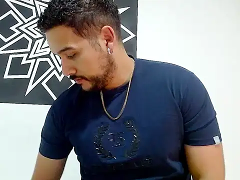  CHRIS-DENNIS  online show from 6, 4, 2026