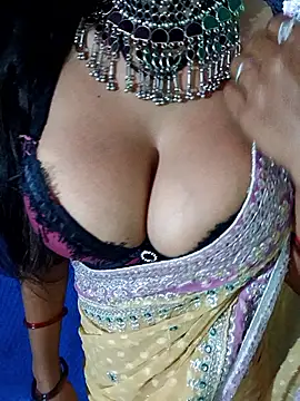 Savita hotmom online show from 5, 12, 2025