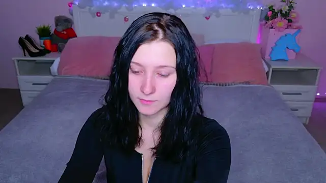 SarahStanley online show from 9, 2, 2026