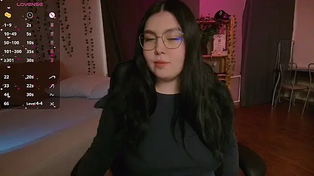 Arizonaa Muse online show from 29, 11, 2025