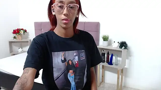 ZashaRomero online show from 11, 2, 2025