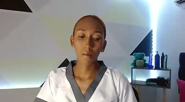 ZashaRomero online show from 24, 2, 2025