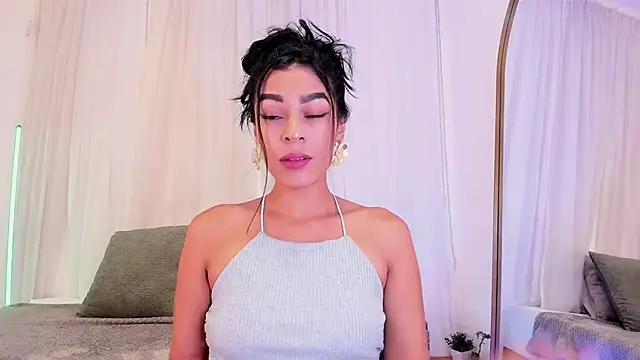 Snapshot of Yasiir_0229 chatting on 16, 10, 2025 Yasiir 0229 online show from 16, 10, 2025