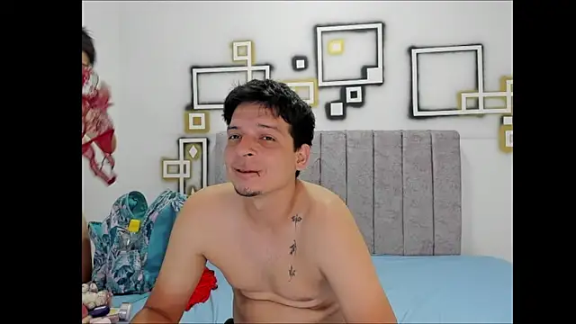 Snapshot of FerneyManti chatting on 25, 10, 2025 FerneyManti online show from 25, 10, 2025