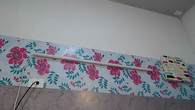 Snapshot of KristalTsXXX chatting on 7, 11, 2025 KristalTsXXX online show from 7, 11, 2025