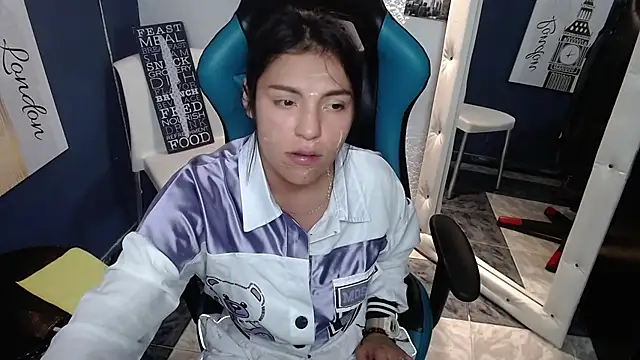 Snapshot of MartinaFonse chatting on 16, 1, 2025 MartinaFonse online show from 16, 1, 2025