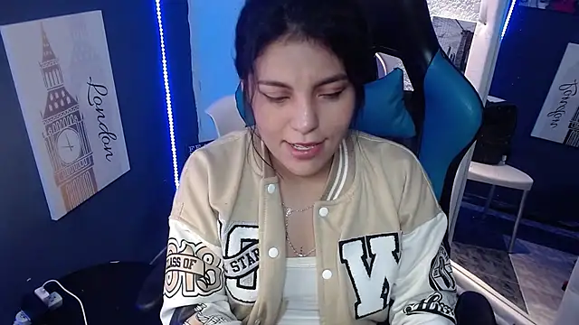 Snapshot of MartinaFonse chatting on 23, 1, 2025 MartinaFonse online show from 23, 1, 2025