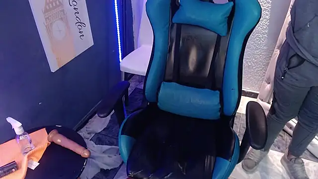 Snapshot of MartinaFonse chatting on 5, 2, 2025 MartinaFonse online show from 5, 2, 2025