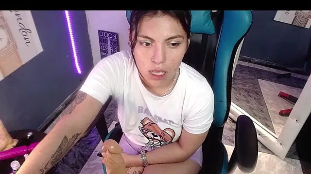 Snapshot of MartinaFonse chatting on 7, 2, 2025 MartinaFonse online show from 7, 2, 2025